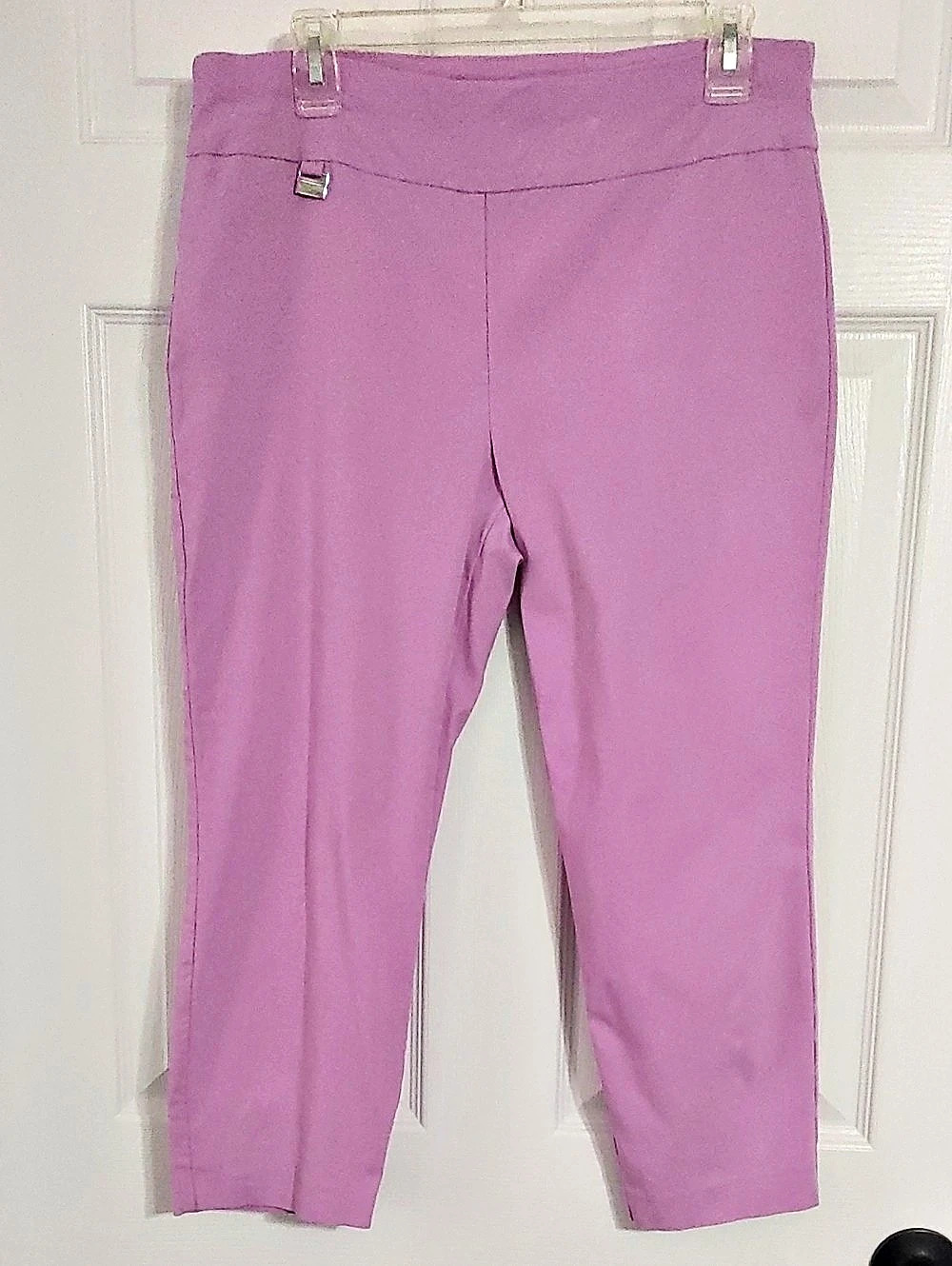Alfani Cropped Pants in Purple Size 12 Like New
